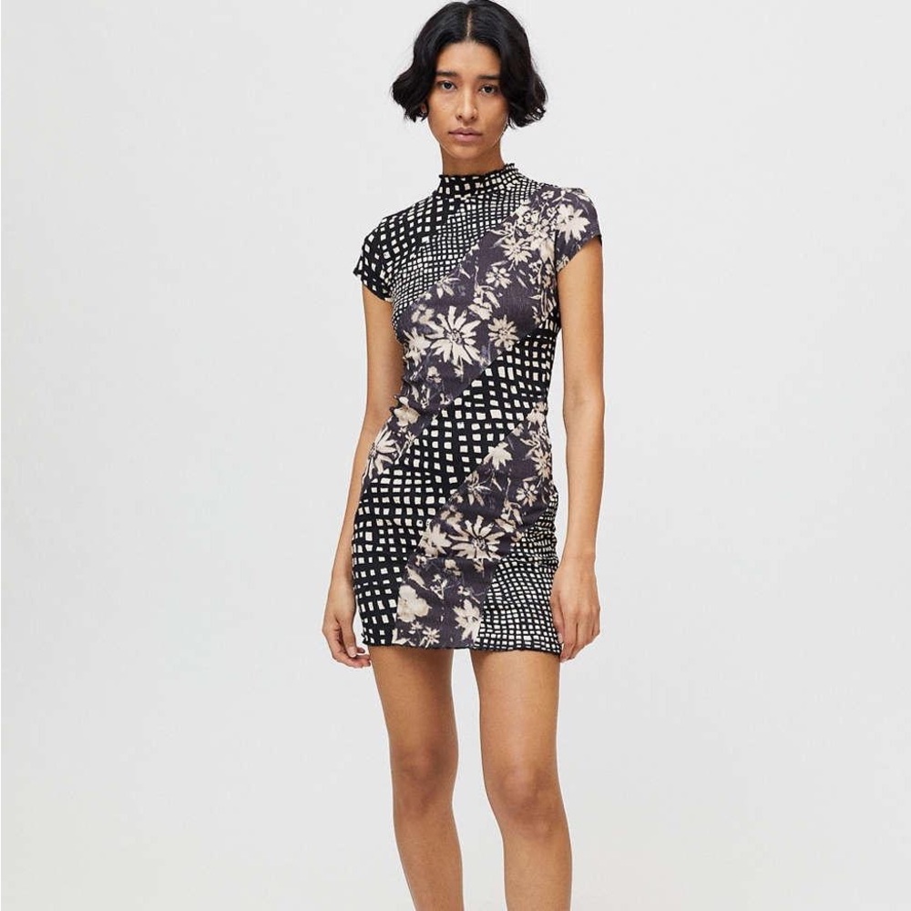 Urban Outfitters Nina Spliced Bodycon Mini Dress Small NWOT Never worn